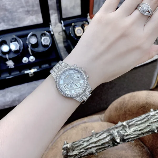 Guess Watch For Women GW0320L1 - Image 3