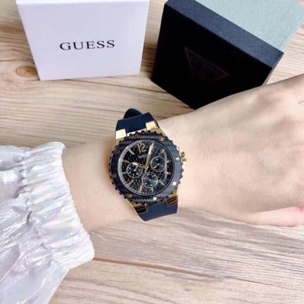 Guess Watch For Women W0149L4 - Image 4